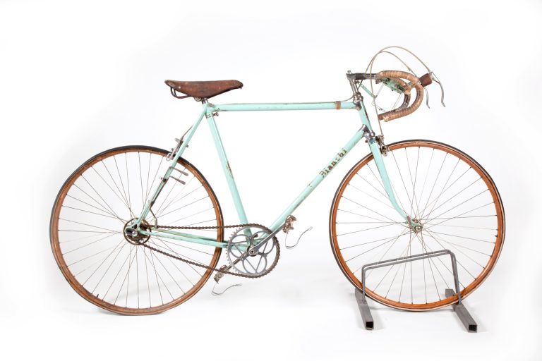 1950–1952 Bianchi bicycle on display at the Museo della Scienza e della Tecnologia in Milan